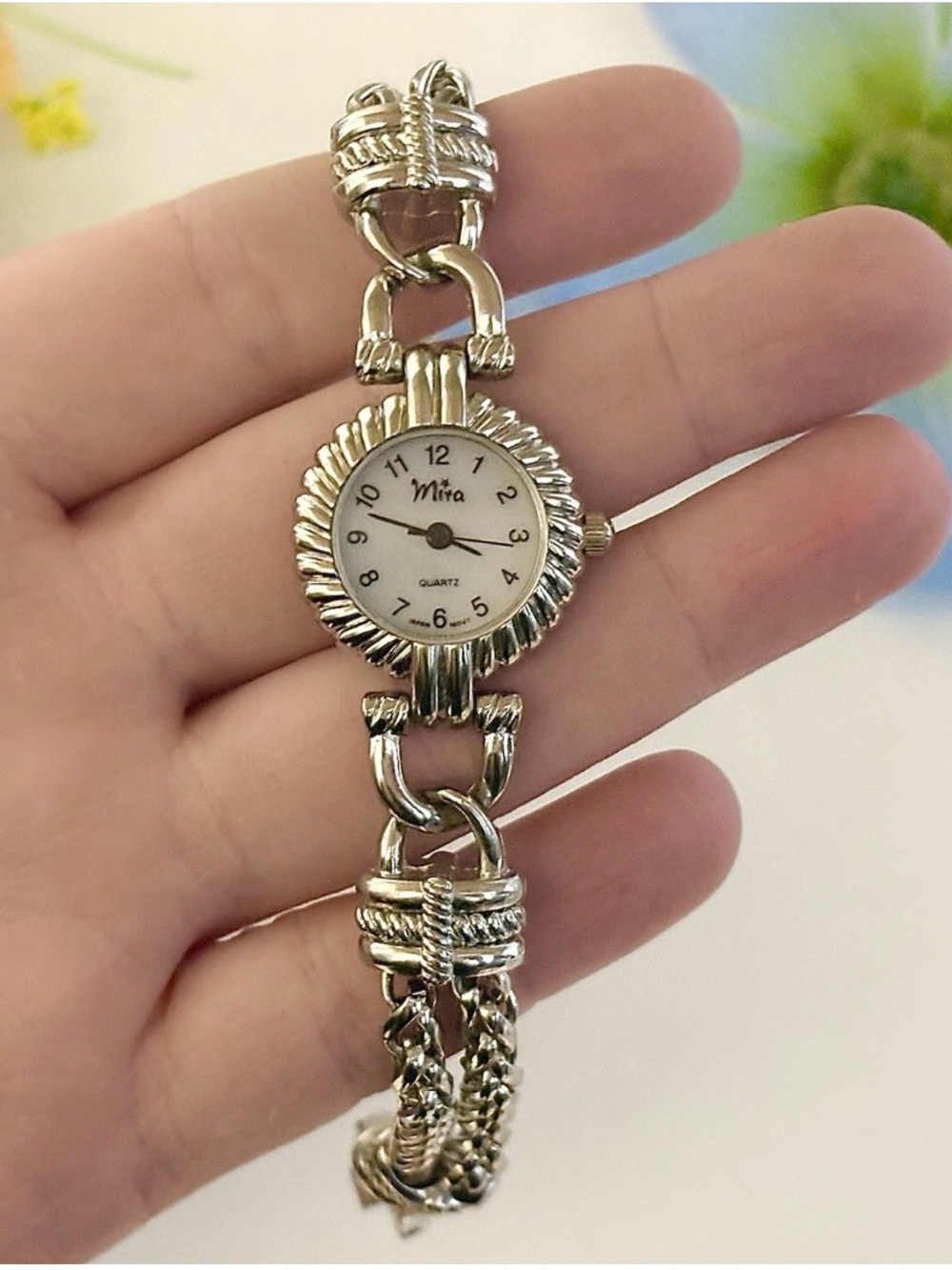 Vintage Mira Round Textured Rope Dial Watch w/ Metal Twisted Cable Strap WORKS!!